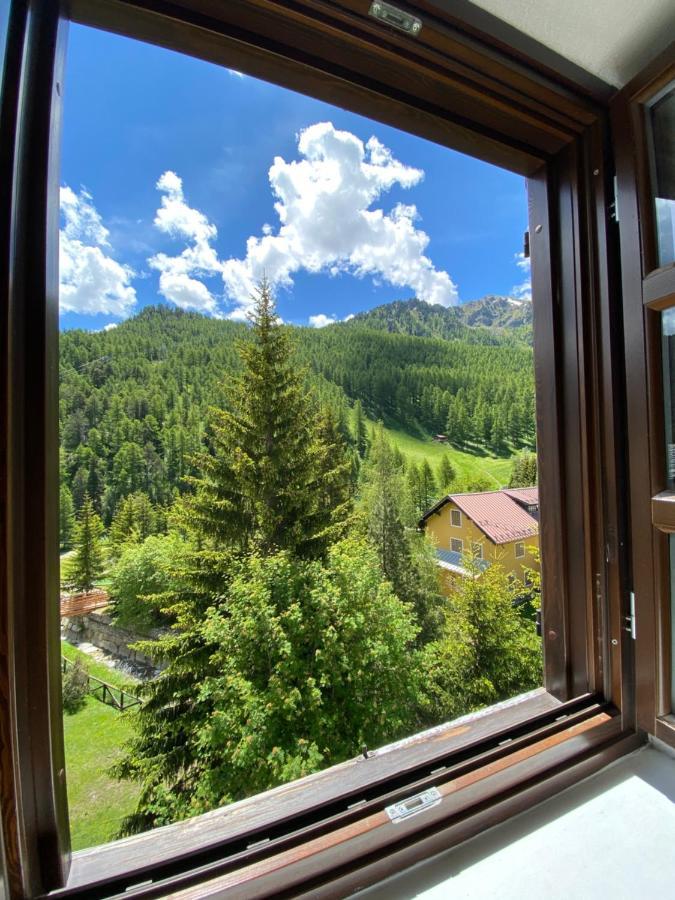 Chalet Della Luna Claviere Exterior foto
